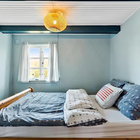 4 Bedroom Beautiful In